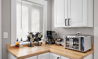 Emma s Manor A Down Town Prescott Gem