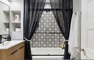 Emma s Manor A Down Town Prescott Gem