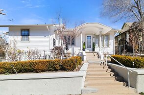 Emma s Manor A Down Town Prescott Gem