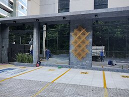 Apto 00203 Legacy Suites