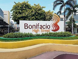 BGC Mckinley City Center Apartments