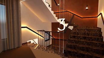 Adia Aluma Athens, Curio Collection By Hilton