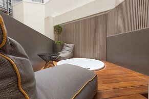 Adia Aluma Athens, Curio Collection By Hilton