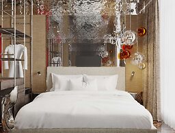 Adia Aluma Athens, Curio Collection By Hilton