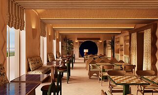 Amarello Hotel Praia Santo André, Tapestry Collection Hilton