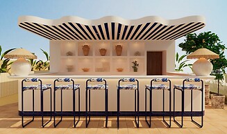 Amarello Hotel Praia Santo André, Tapestry Collection Hilton