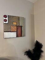 Luxury Modern Stay - 2000 Sqft