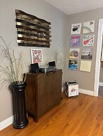 Luxury Modern Stay - 2000 Sqft