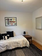 Luxury Modern Stay - 2000 Sqft