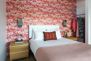 3 Private 1 Bedroom Units at The Wesley Sleeps 12