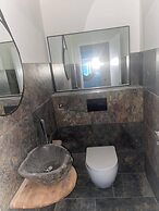 In the Green but in 20 Minutes in Basel