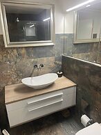 In the Green but in 20 Minutes in Basel