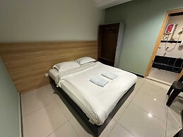 OYO 91110 Rainfield Inn