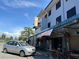 OYO 91110 Rainfield Inn