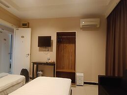 OYO 91110 Rainfield Inn