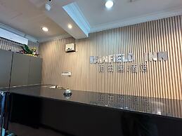 OYO 91110 Rainfield Inn