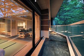 Nazuna Hakone Miyanoshita