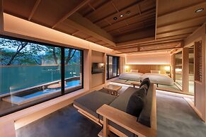 Nazuna Hakone Miyanoshita