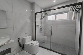 Mactan Grand Golden Hotel