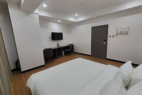 Mactan Grand Golden Hotel