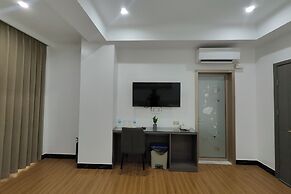 Mactan Grand Golden Hotel