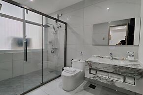 Mactan Grand Golden Hotel