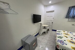 Casa De Praxides Tourist Inn