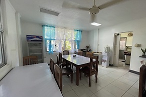 Casa De Praxides Tourist Inn