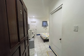 Casa De Praxides Tourist Inn