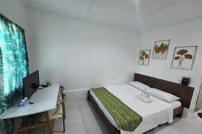 Green Dale’s Travellers Inn Puerto Princesa