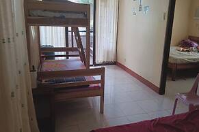 Larosa Hostel Bed And Breakfast