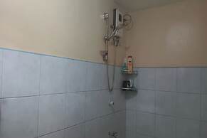 Larosa Hostel Bed And Breakfast