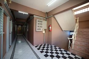 Sukhum Sukhumvit-Onnut Guest House