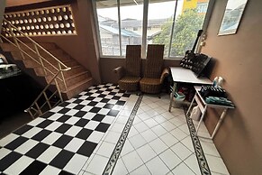 Sukhum Sukhumvit-Onnut Guest House