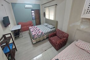 Sukhum Mega Bangna Guest House