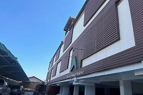 Baan Rao Boutique Residence