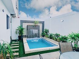 Casa con Piscina Privada para Familias