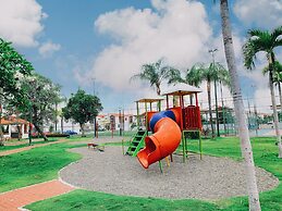Casa con Piscina Privada para Familias
