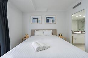 Resort Style Chevron Apartments