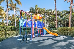 Resort Style Chevron Apartments