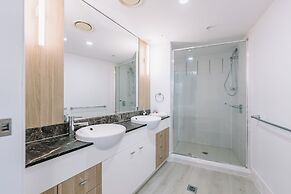 Resort Style Chevron Apartments