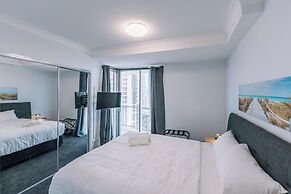 Resort Style Chevron Apartments