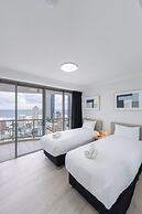 Resort Style Chevron Apartments