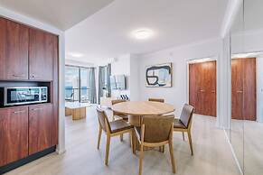 Resort Style Chevron Apartments