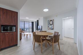 Resort Style Chevron Apartments