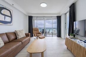 Resort Style Chevron Apartments