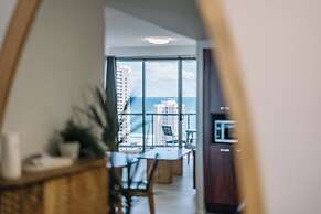 Resort Style Chevron Apartments