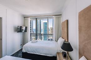 Resort Style Chevron Apartments