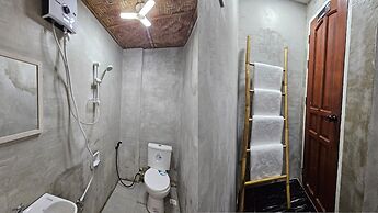 Acacia Sunset Village Inn