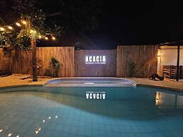 Acacia Sunset Village Inn